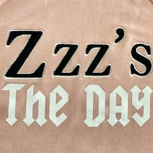 NWT PJ Salvage “Zzz’s The Day” Lounge Top - Picture 3 of 14